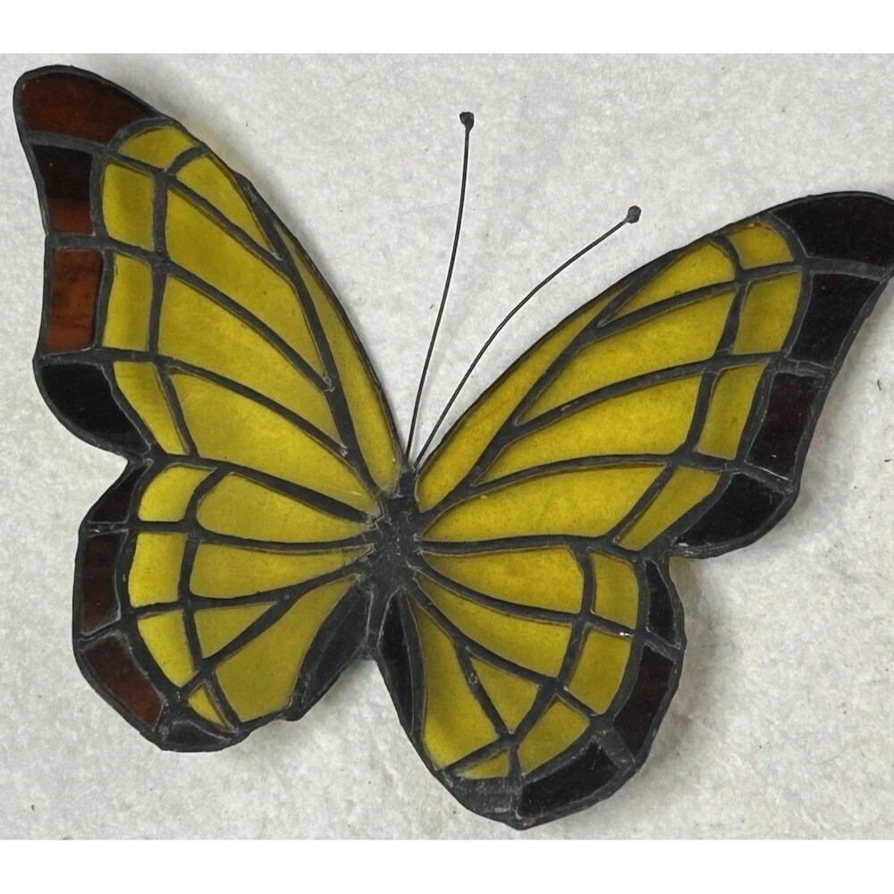 Vintage Stained Glass Monarch Butterfly Flying Sun Catcher  9”x7.5” *no Hanger